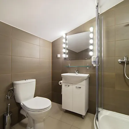 Hotel apartamentowy 1 Night In - Wielka Poznań