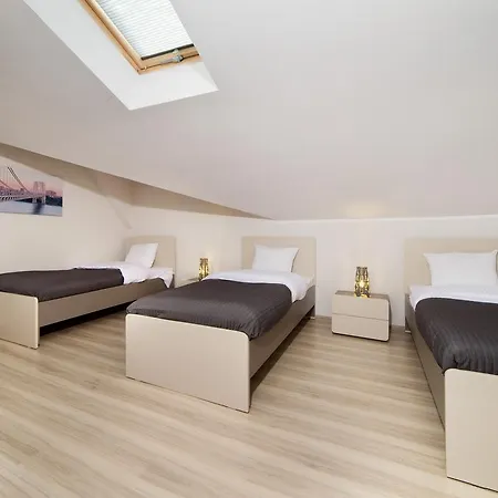 1 Night In - Wielka 3* Poznań