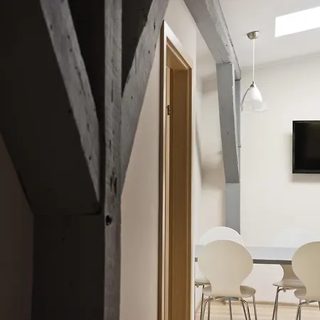 Aparthotel 1 Night In - Wielka 3*