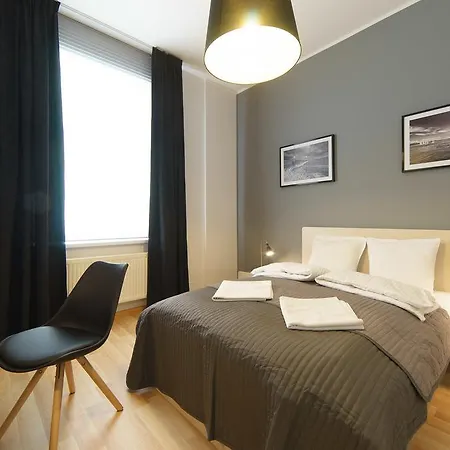 Aparthotel 1 Night In - Wielka