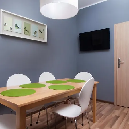 Aparthotel 1 Night In - Wielka Poznań